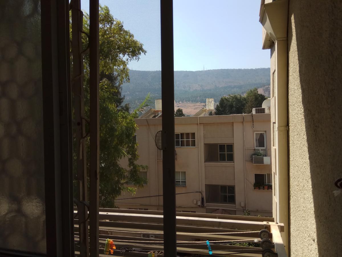 אצלנו - בגליל העליון Appartement Qiryat Shemona Buitenkant foto