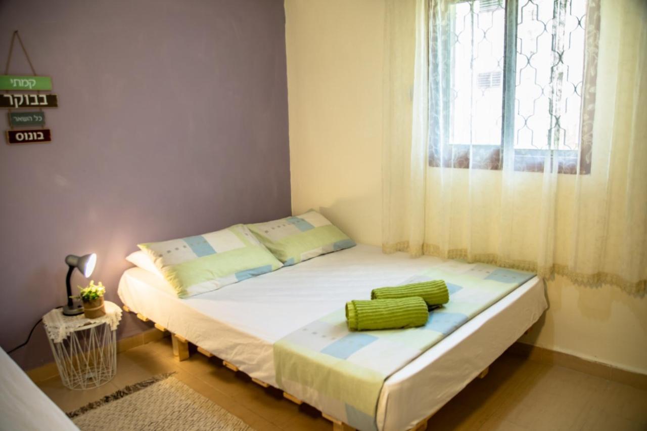אצלנו - בגליל העליון Appartement Qiryat Shemona Buitenkant foto